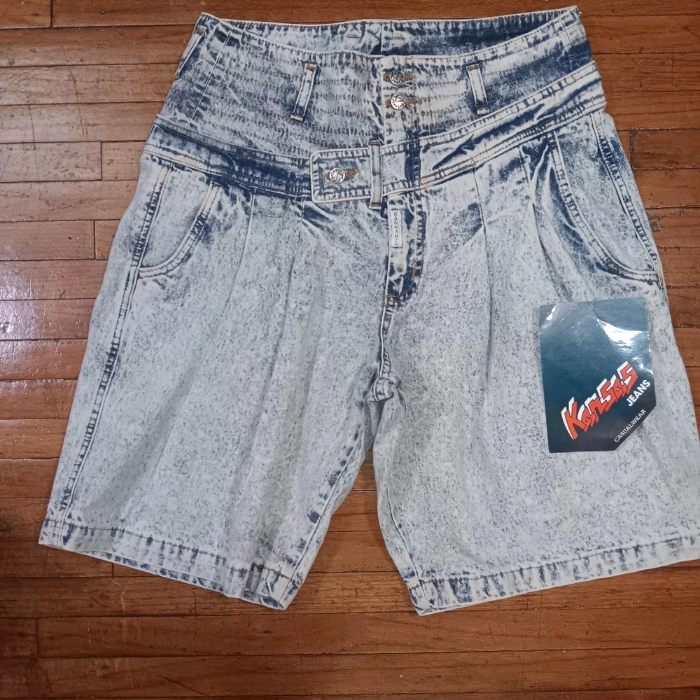 Kiss Men's Acid Wash Denim Shorts - Light Blue